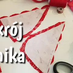 Wykroje stanika i czerwona koronka, szpilki, nożyczki i akcesoria do szycia. Jak przerobić biustonosz? DIY.