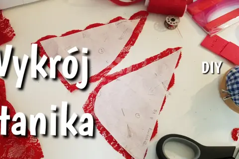 Wykroje stanika i czerwona koronka, szpilki, nożyczki i akcesoria do szycia. Jak przerobić biustonosz? DIY.